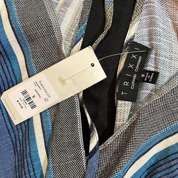 Striped Romper - Picture 2 of 3